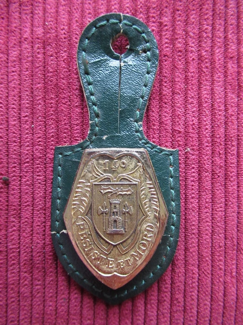 INSIGNE DE ÉCOLE D'Application de l 'Infanterie n°2 EUR 7,00 - FR