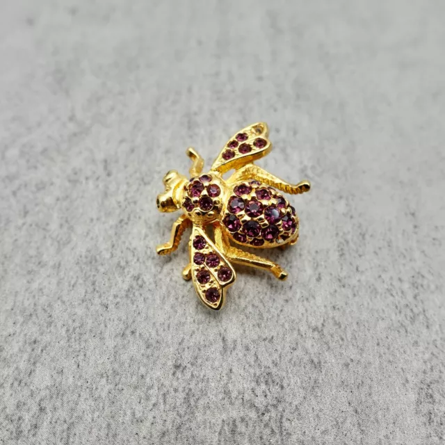 Joan Rivers Pin Bumble Bee Purple Rhinestone Gold Tone 1" Lapel Sweater Pin