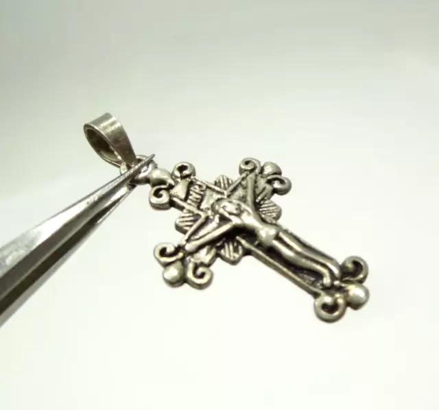 Vintage Jesus On Cross Religious Christian Pendant Charm Sterling Silver 925