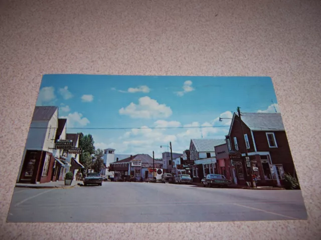 1960s MAIN STREET SCENE DOWNTOWN, HONOR, MI. VTG POSTCARD