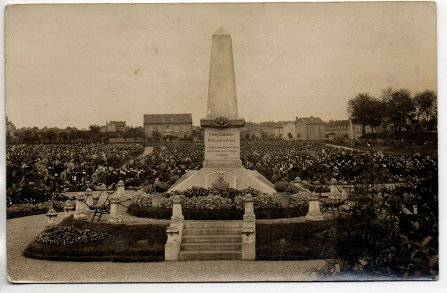 CHALONS SUR MARNE - Marne - CPA 51 - Militaires cimetiere Monument Cp Photo