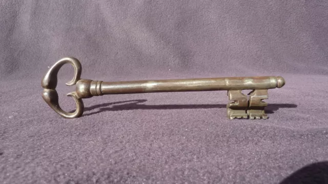 Clef de château en fer forgé de serrures Fin XVIII