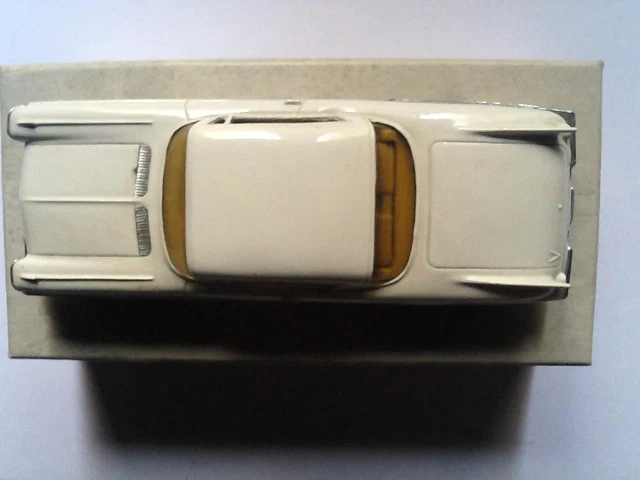 HOT WHEELS FRANCE Cadillac Seville Maitres de l'Univers au 1