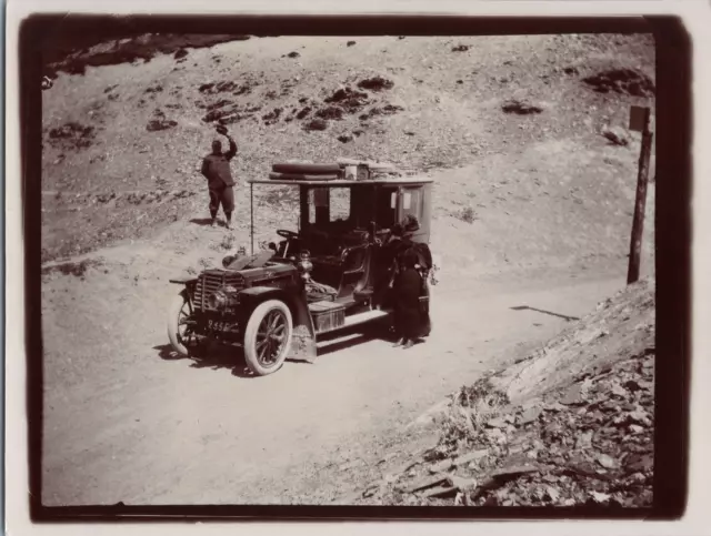 France, Col du Tourmalet, Vue d&#039; une voiture, Vintage print, circa 1900 Tir