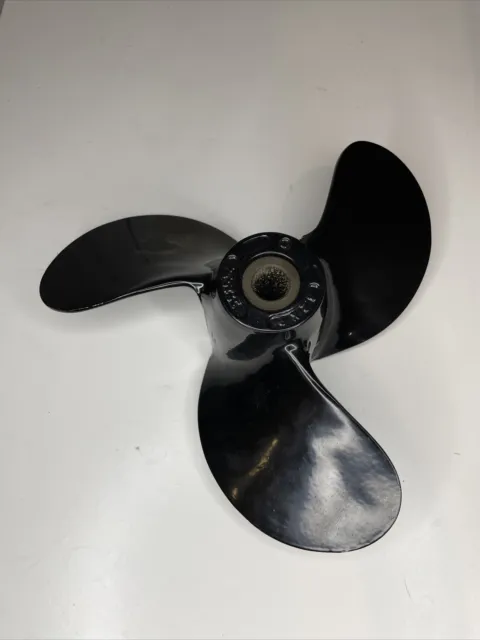 8.2x9 3 Blade OMC Johnson Evinrude Outboard Aluminum Propeller 391534 3X8 1/5X9