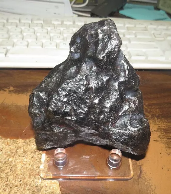 Large 1170 Gm   Campo Del Cielo Meteorite ; Aaa  Museum Grade!! 2.6 Lbs.