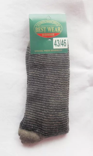 Ancienne paire de chaussettes homme pour jambes sensibles, vintage 43 / 46  linge