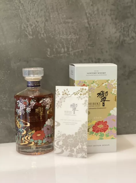 Suntory Hibiki Harmony - Limited Design Edition 2021 - Ryusui-Hyakka Design