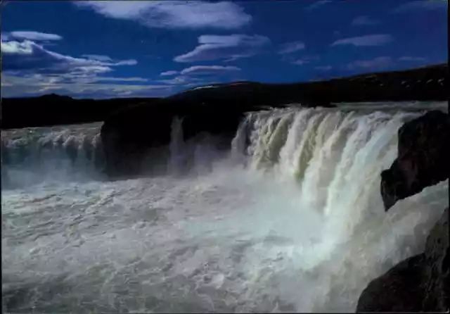 GODAFOSS ISLAND Iceland Waterfall Wasserfall AK Briefmarke Postcard with stamp