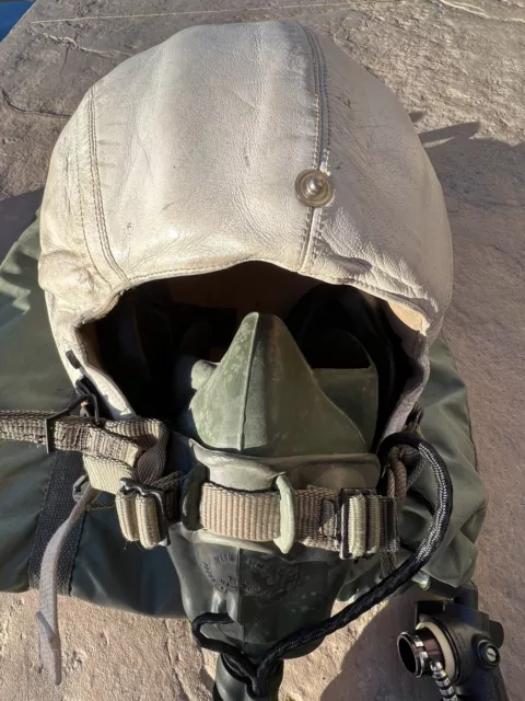 1957 USAF Issued MB-3 Fighter Pilot White Leather Helmet Oxygen Mask Bag Set 1957 USAF Issued MB-3 Fighter Pilot White Leather Helmet Oxygen Mask Bag Set