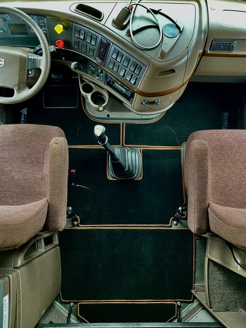 Volvo VNL 630 670 carpet floor mats fits Year Models 2004-2018