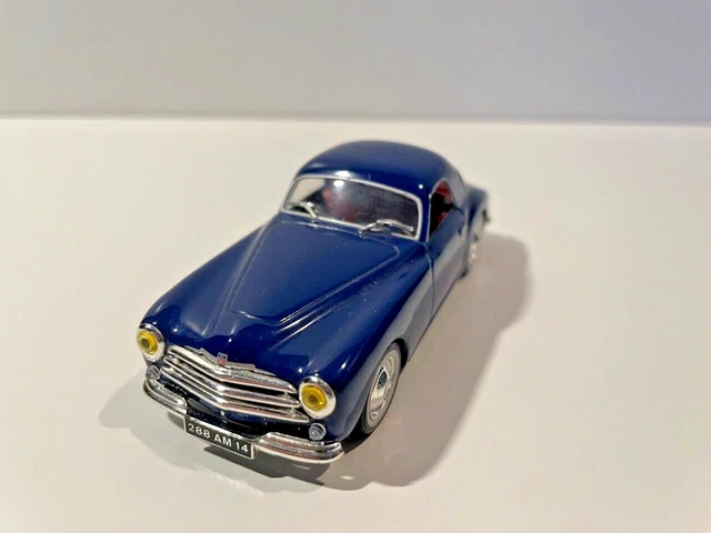 CITROEN BX SPORT Bordeaux KIT monté HECO MODELES 1:43 en résine of