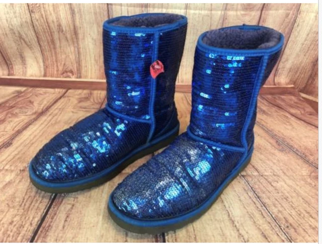EUC Ugg Australia SPARKLE SEQUIN CLASSIC SHORT WOMENS BLUE BOOTS SZ 9/40 3161