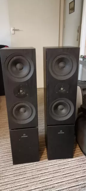 Linn Keosa Legendary Speakers Hi-Fi Stand Floor