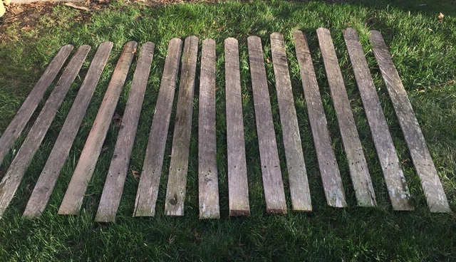 60” Weathered Barn Wood 15 Pcs Fence Boards Planks Reclaimed Old Cedar Rustic