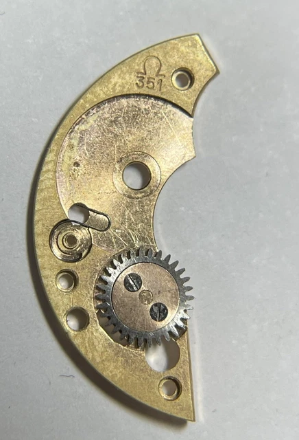 Dado Piatto Perno Tergicristalli - Zucca Ricambi per Alfa Romeo d'Epoca Dado Piatto Perno Tergicristalli - Zucca Ricambi per Alfa Romeo d'Epoca