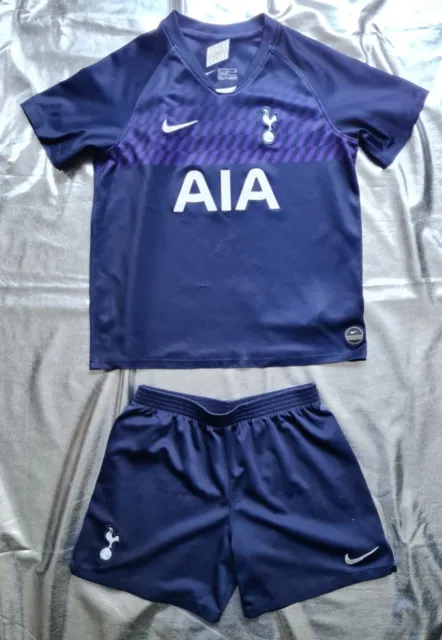Tottenham Hotspur Away Kit JUNGEN XL 122-128 CM Alter 7-8 (keine Socken)