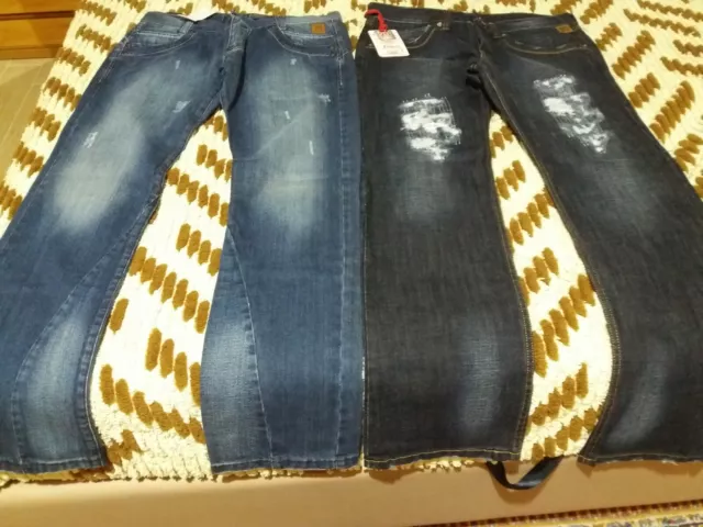 2 paia di jeans Uomo Taglia 48 nuovi marca 20 federik