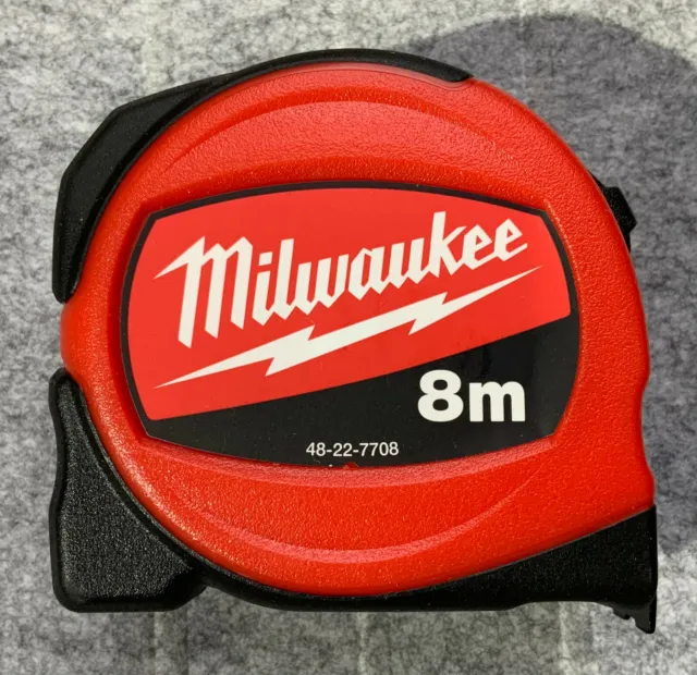 Cinta compacta retráctil Milwaukee 8m x 25 mm métrica hoja de metal 2