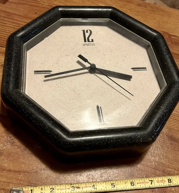 Vintage Plastic SPARTUS  Quartz Wall Clock 10”x 2 1/2” Working! Made in the USA