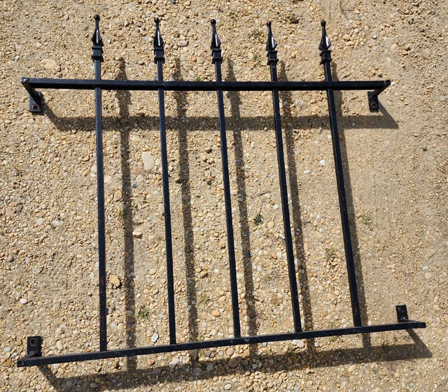Antique Wrought Iron 5 Peak Window Guard