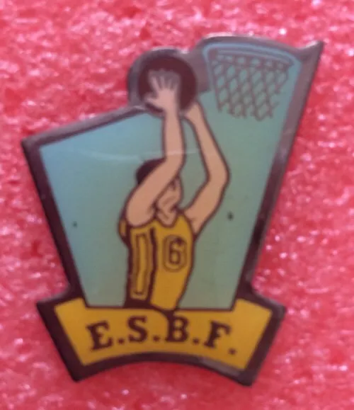 T21 Pins SPORT BASKET BALL E.S.B.F. vintage lapel pin