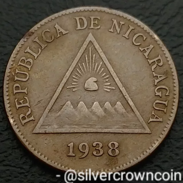 Nicaragua Un Centavo de Cordoba 1938. KM#11. One Cent coin. Cap & Mountains.