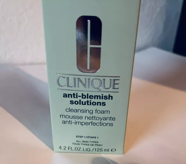 Clinique Anti-Blemish Solutions Cleansing Foam Mousse Reinigungsschaum 125 ml