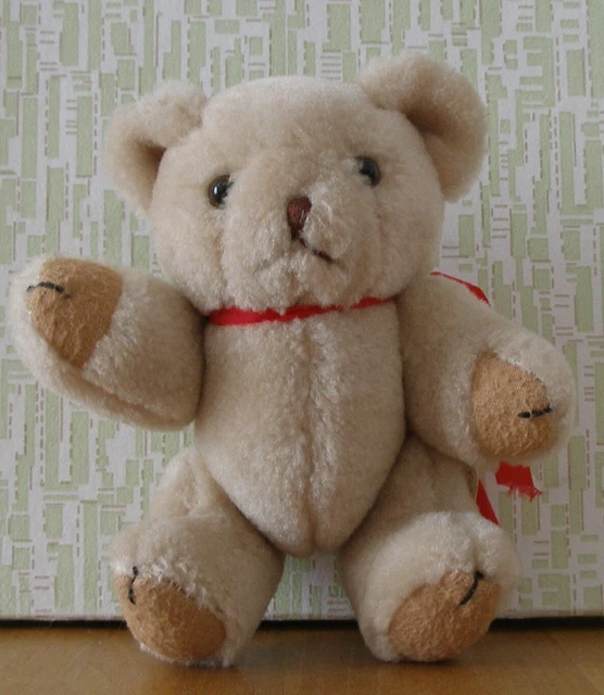 Teddybär! Plüschtier! Kuscheltier! Spielzeug! Stofftier! GESCHENKIDEE!!