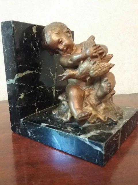 Statue Auguste Moreau (1834  1917)  Enfant Jouant Avec Canard Régule