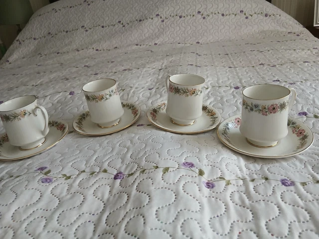 VINTAGE PARAGON BELINDA Bone China Set Of Four Coffee Cups And