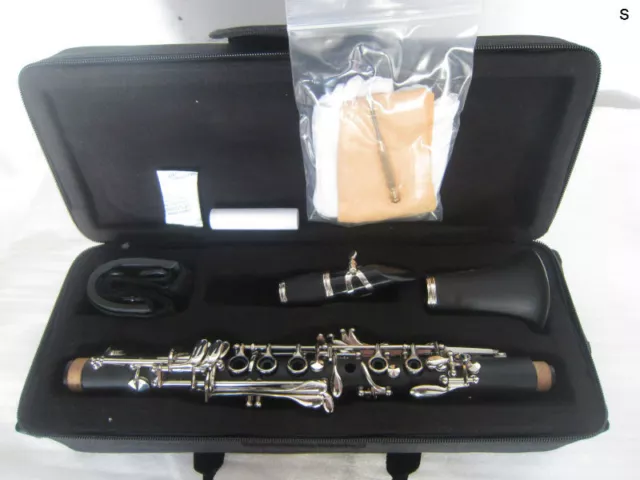 Excellent New Eb key clarinet Ebonite Good material and sound