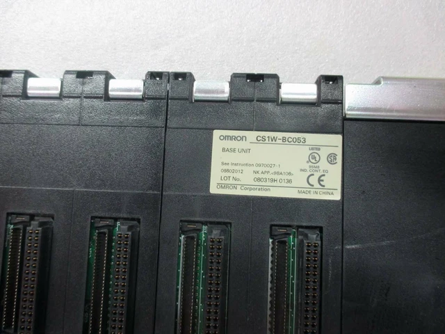 1PZ backplane PLC OMRON USATO CS1W-BC053