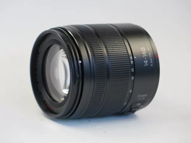 Panasonic LUMIX G VARIO 14-140mm F/3,5-5,6 ASPH./Power O.I.S. Zoomobjektiv...