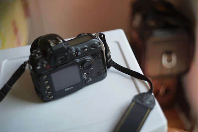 Nikon D200 10.2 MP Digital SLR Camera - Black (Body Only) , Please read  3