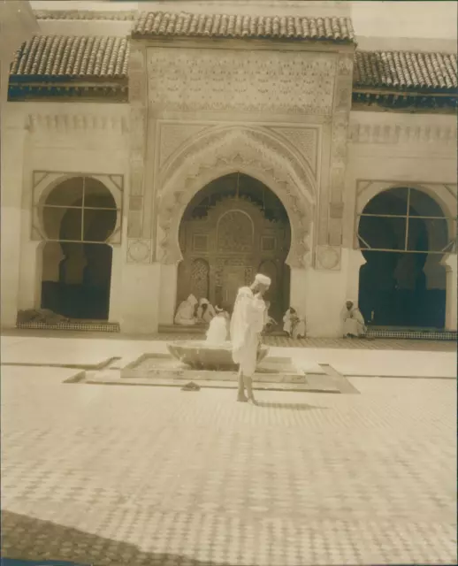 Maroc, Fez, Mosquée des Andalous, 1917  Vintage silver print. Morocco.  Tirage