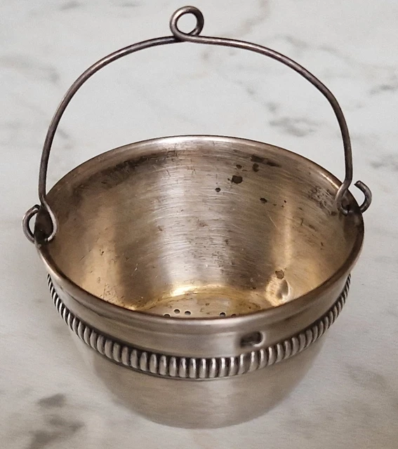 Passoire Inox petits trous Riz et Céréales ZWILLING D16 Passoire Inox petits trous Riz et Céréales ZWILLING D16