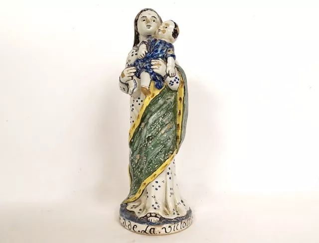 Vierge d'accouchée ND Victoire Enfant Jésus faïence Rennes Nevers XVIIIème