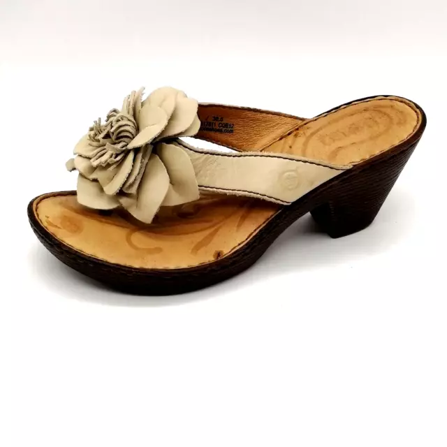 Born Womens Sandal Ivory Leather Thong Toe Post Flower Accent Block Heel 6