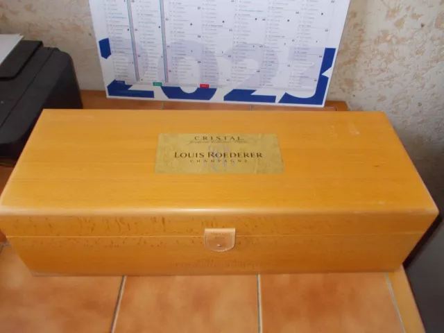 Coffret BOIS vide JEROBOAM champagne CRISTAL Louis ROEDERER 1999