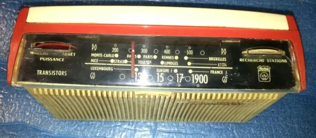 Poste Radiola - RA 361 T radio Année 1961