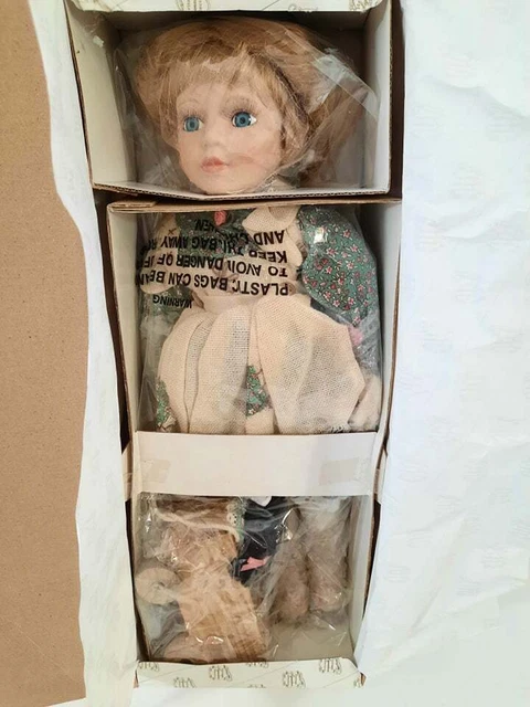 NEW Heritage Signature Collection Porcelain Face Doll Kaylee 12277 & wood wagon