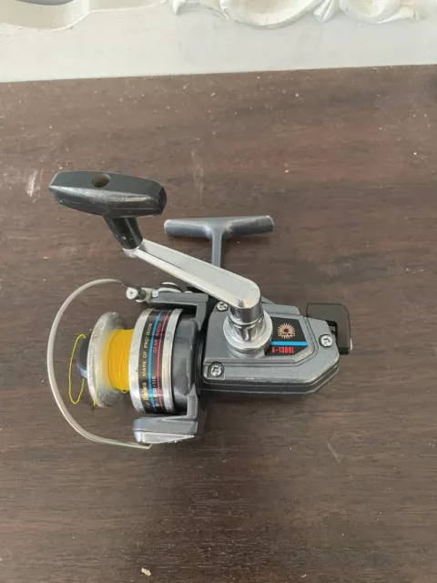 VINTAGE DAIWA A-130RL Spinning Fishing Reel Gear Ration 1:3.7 Right/Left  C17 $17.93 - PicClick