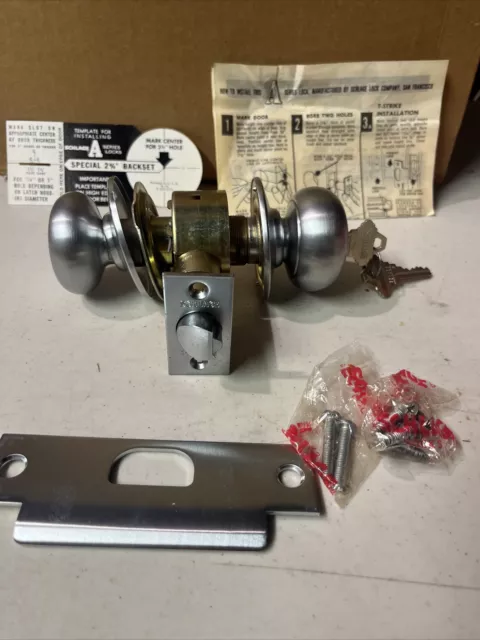 schlage storeroom lock D80 2-3/4 Backset With Keyed Cylinder Satin Chrome Finish