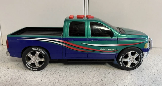 Toy Vehicles, 1990-Now, Battery Operated, Electronic Toy Vehicles, 1990-Now, Battery Operated, Electronic