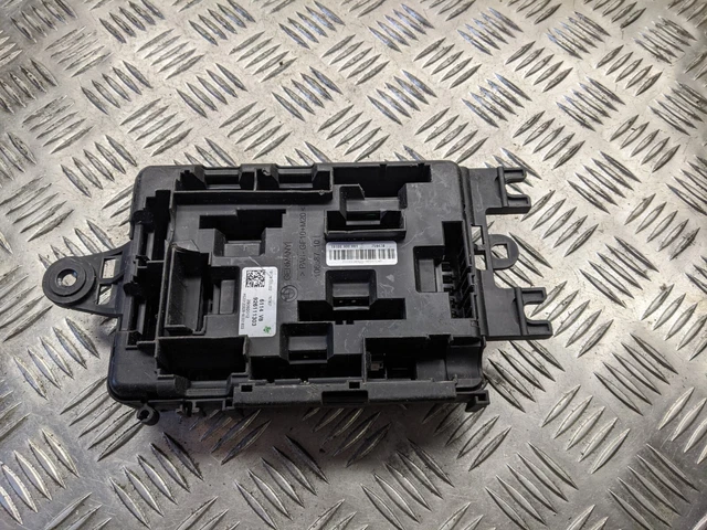 B547 BMW Fusible Boite Relais Unité Module 926111303