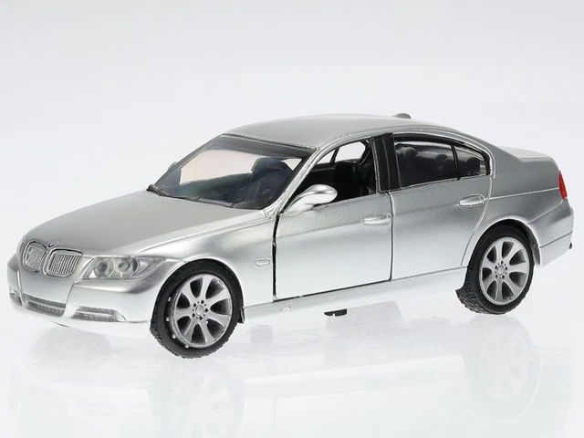 Miniature BMW E90 330i Argent 1:24 Welly - Modèle Métallique, Référence MOD12055, Neuf Sous Boîte