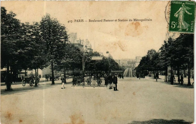 CPA PARIS 15th Boulevard Pasteur. Station du Metropolitain P. Marmuse (479969)