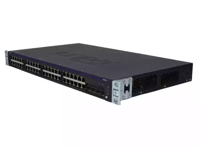 Juniper Switch EX2200-48P-4G 48 porte PoE+ 1000 Mbts 4 porte SFP 1000 Mbps gestito 3