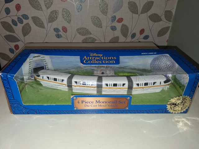鉄道模型 Disney Monorail 4 Piece Die Cast l Disneyland Resort Walt